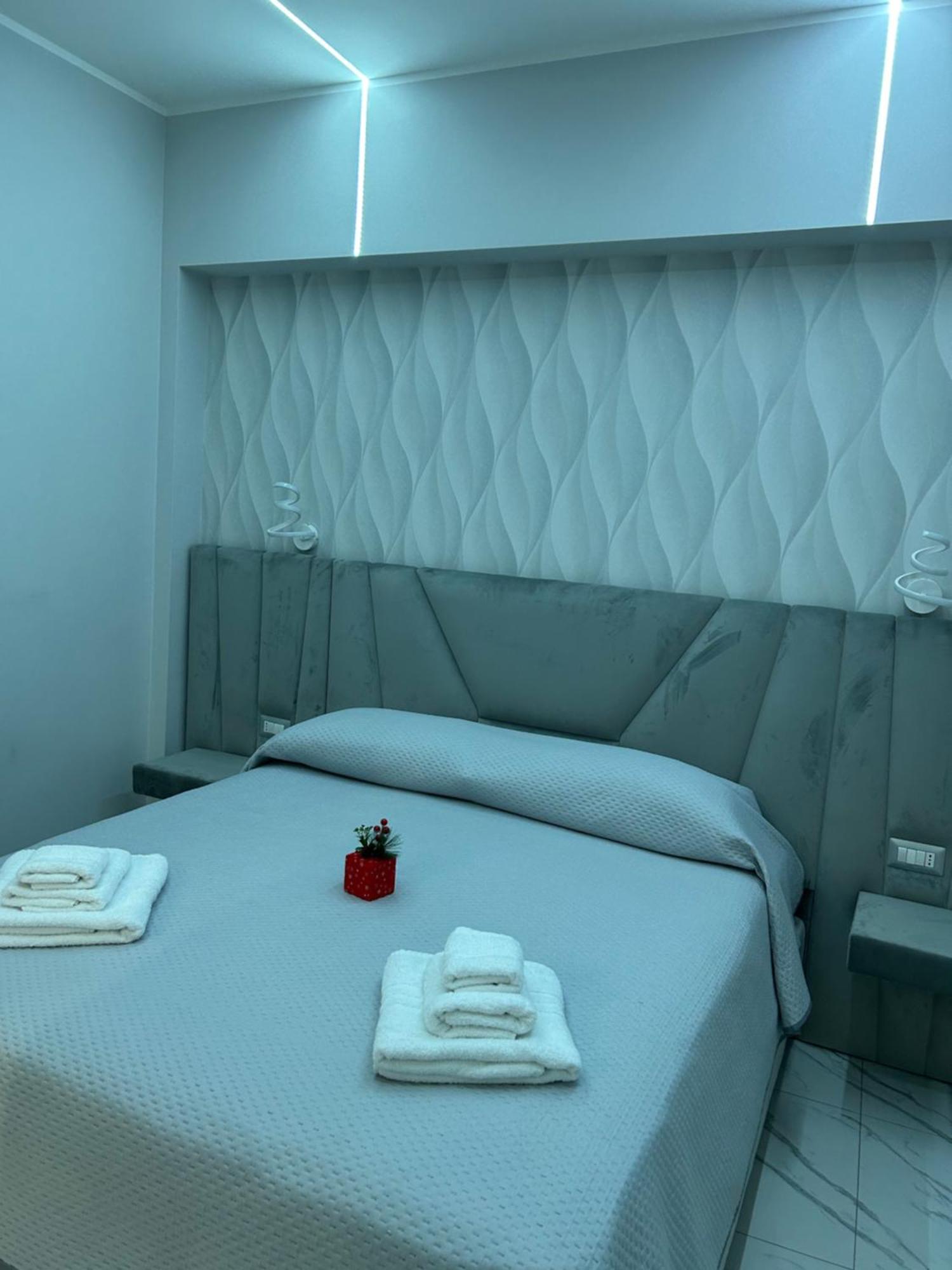 那不勒斯Bebsantaniellohouse1住宿加早餐旅馆 外观 照片